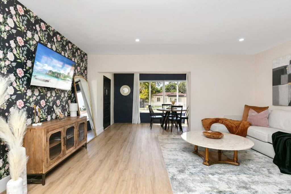 New Miami Home, Pool Near Airport And Beaches, King Bed ภายนอก รูปภาพ
