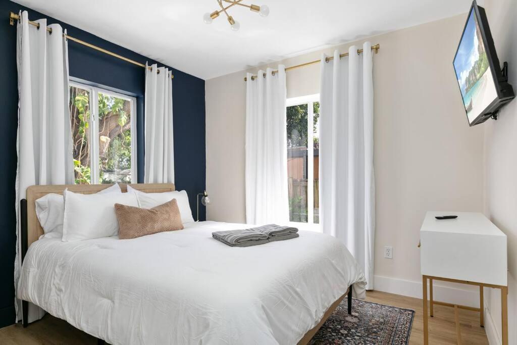 New Miami Home, Pool Near Airport And Beaches, King Bed ภายนอก รูปภาพ